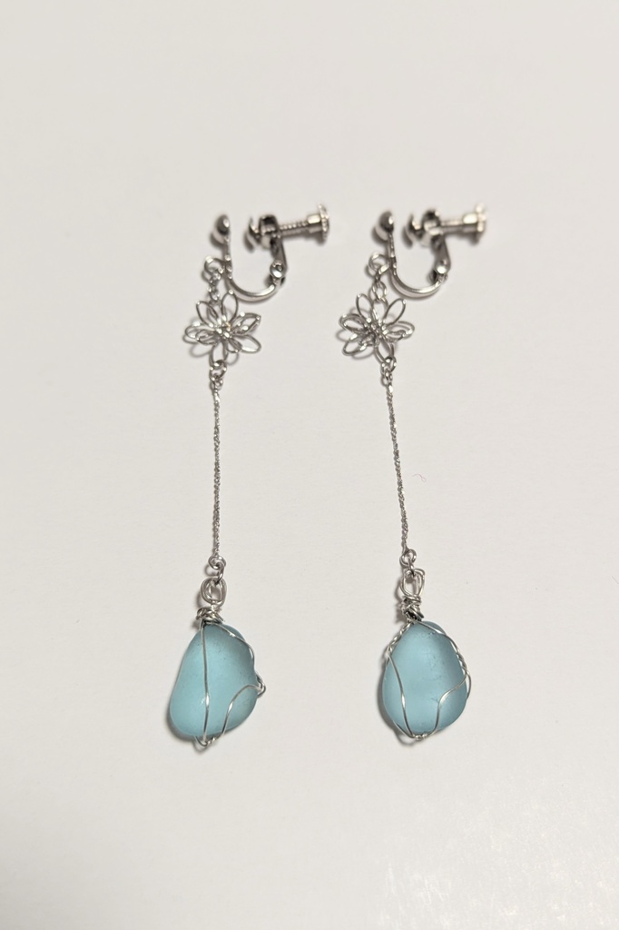 魔石のイヤリング ー波ノ花ー