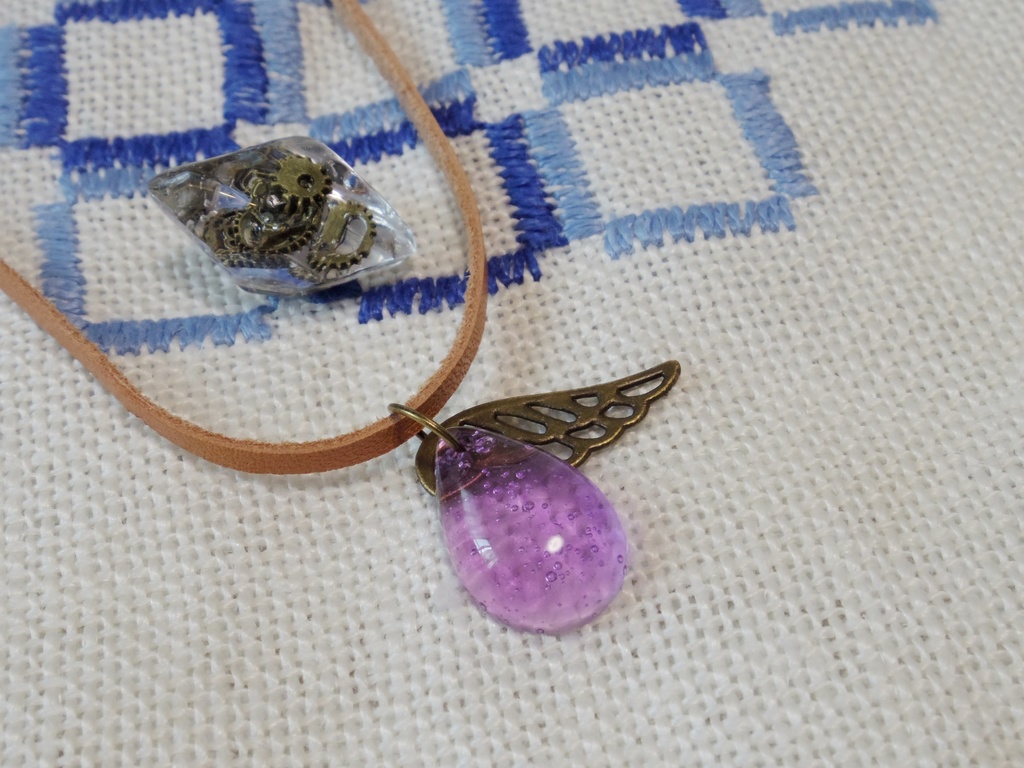 バディ用レザーアクセサリー -紫電の翼-