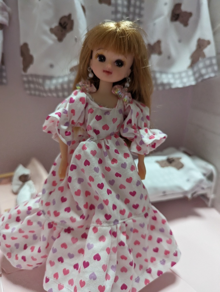 リカちゃんハートフリルキャンディドレス