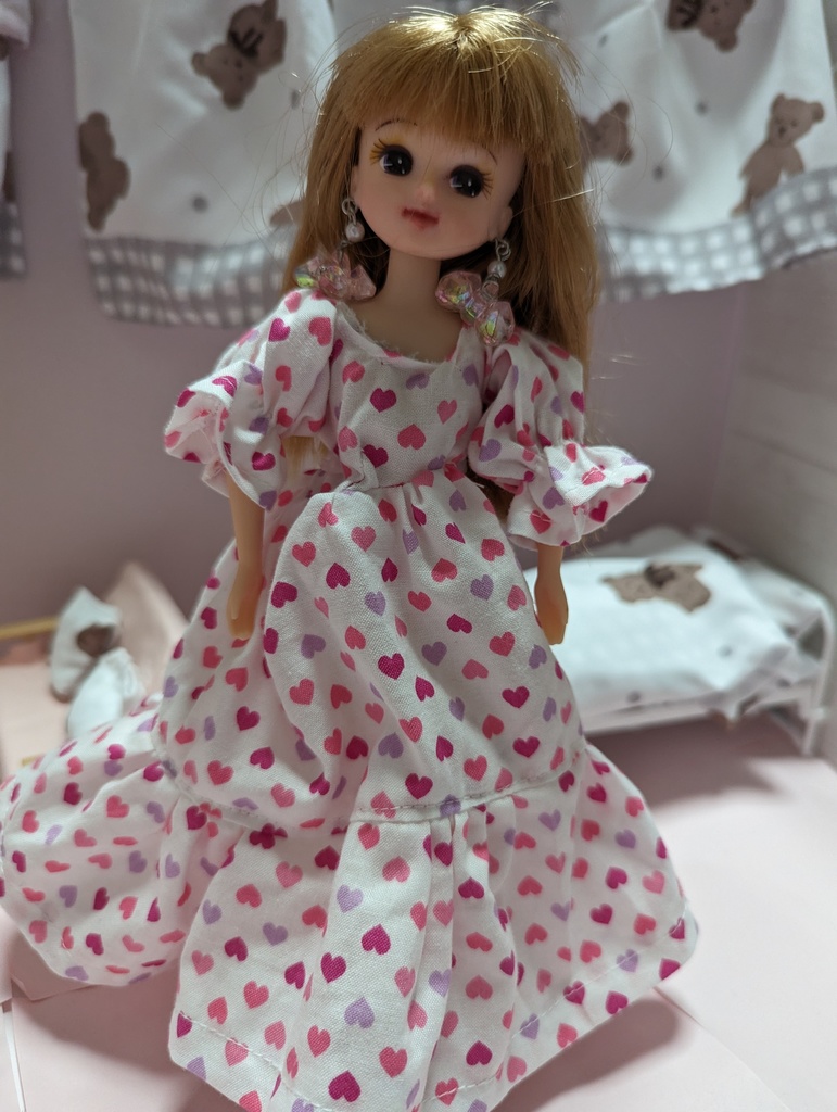 リカちゃんハートフリルキャンディドレス