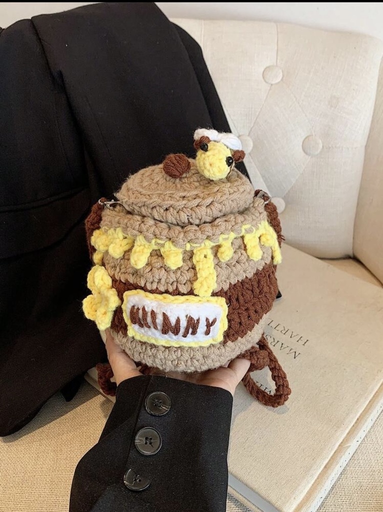 【一点物】はちみつポットのニットバッグ かぎ編み みつばちチャーム ショルダー