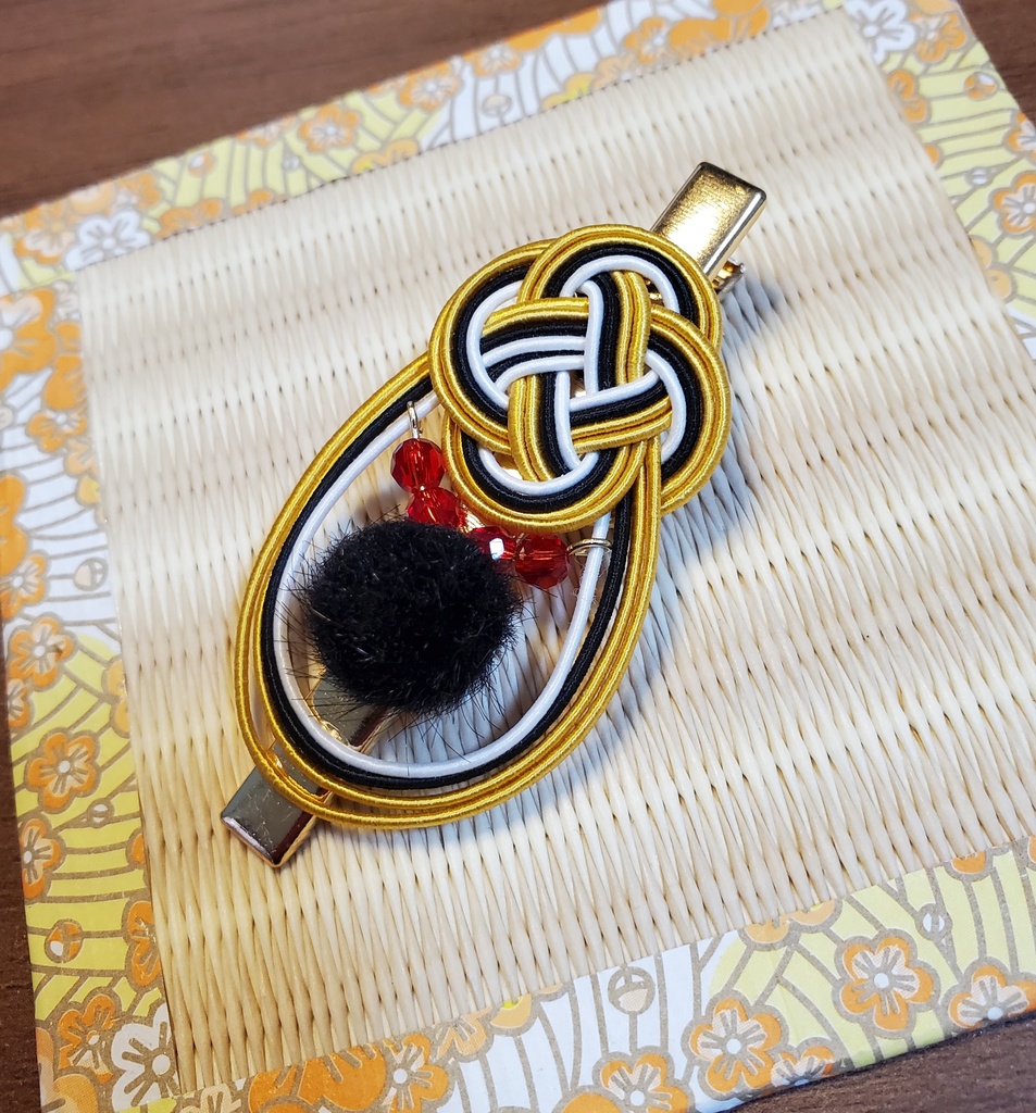 小狐丸イメージ水引クリップ