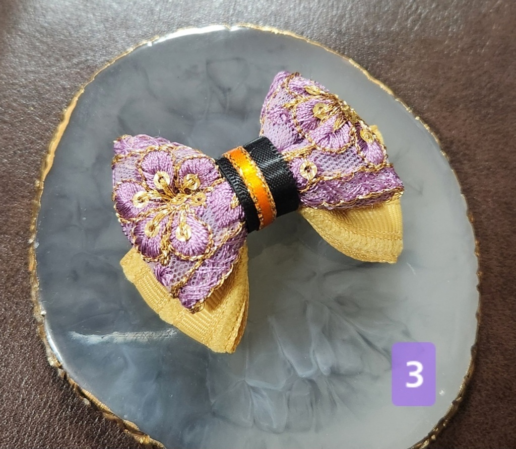 もち飾りミニリボンバレッタ 2