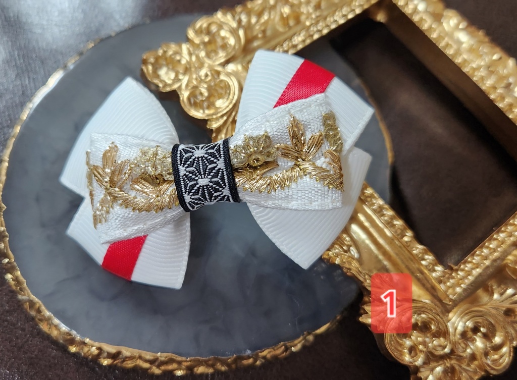 もち飾りミニリボンバレッタ3