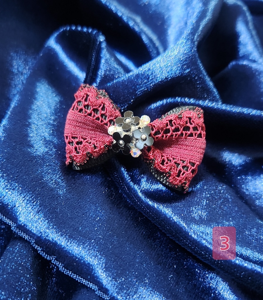 ぬいちゃん用マグネットアクセサリー①