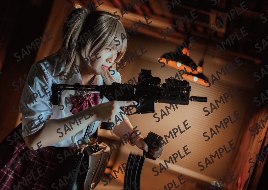 武装JK写真集 - "Selena: Next queen of the underworld"