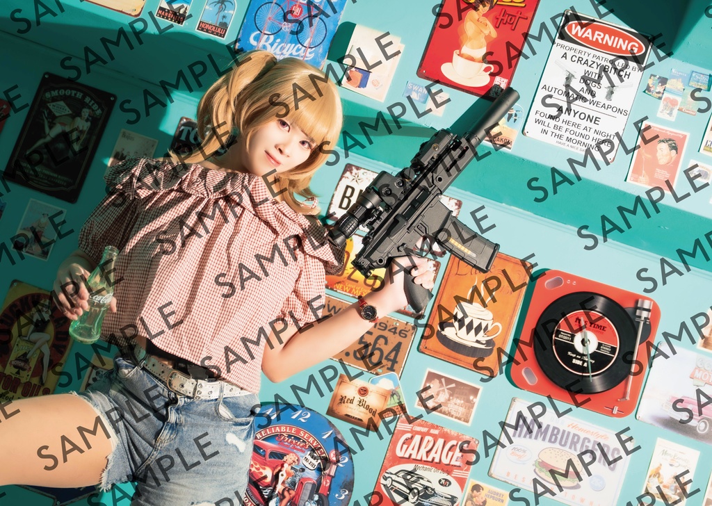 【3点SET】武装JK写真集 - "Selena" 写真集2冊+小説特典