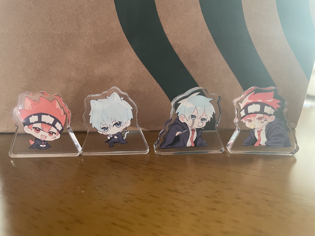 ななた&さと コラボ ランドトミニアクリルスタンド