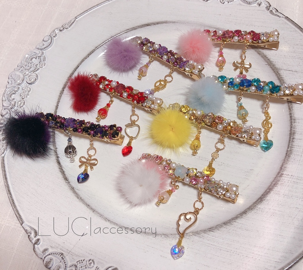 【まどマギ】ビジューたっぷりヘアクリップ(右用)