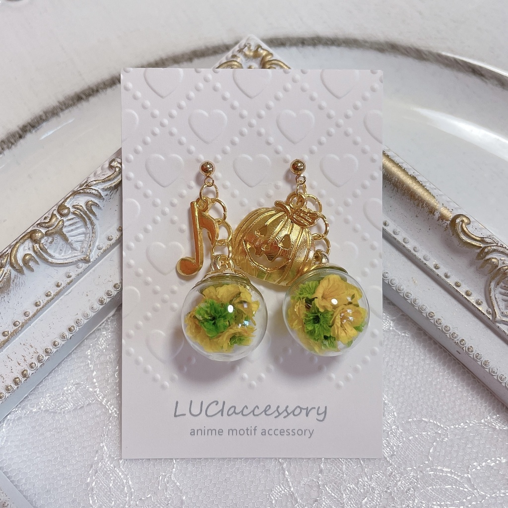 【シンフォギア】シンプルガラスドームピアス