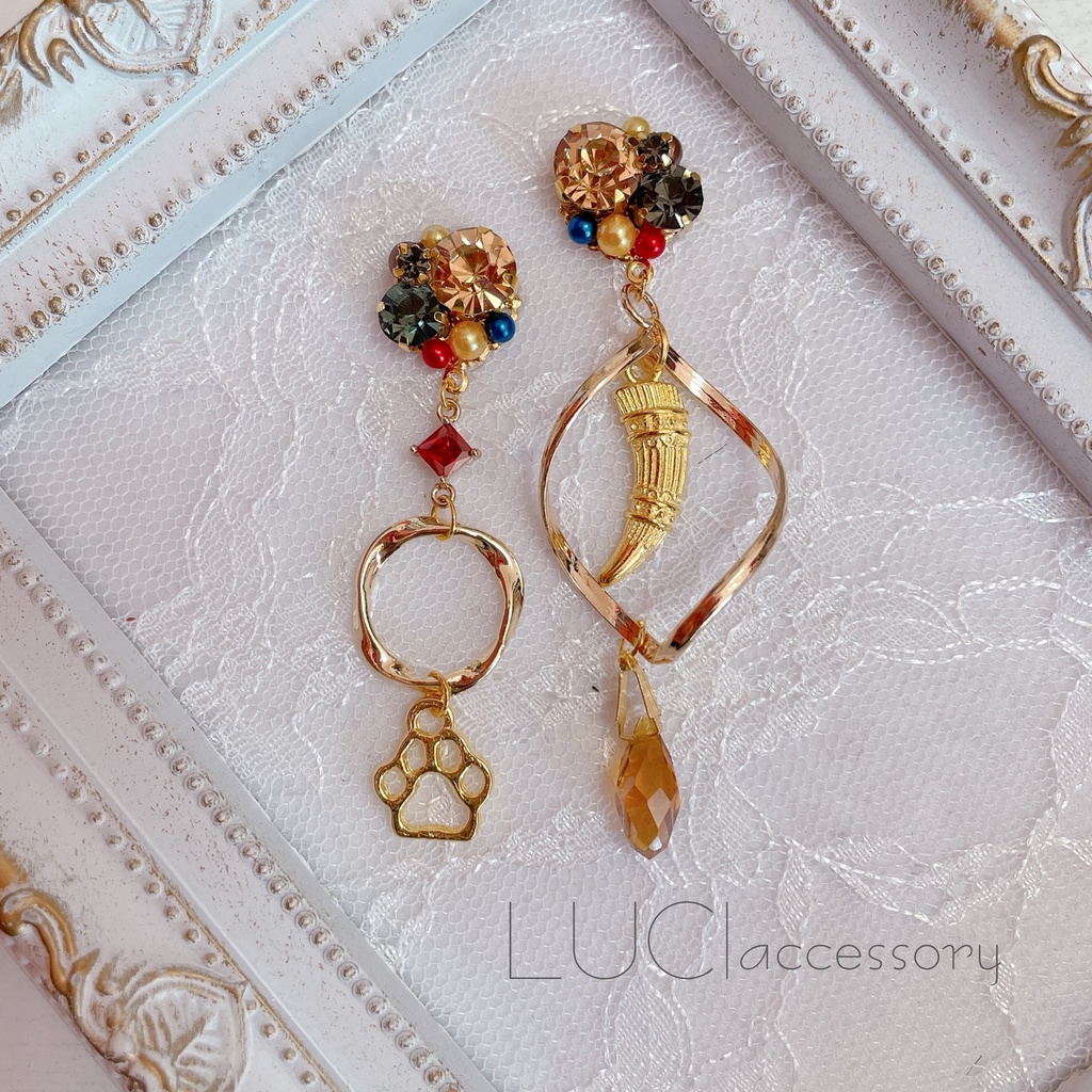 【ツイステ】サバナクロー寮モチーフピアス