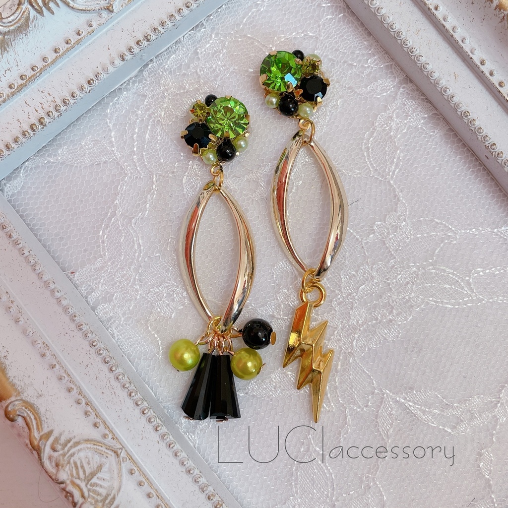 【ツイステ】ディアソムニア寮モチーフピアス