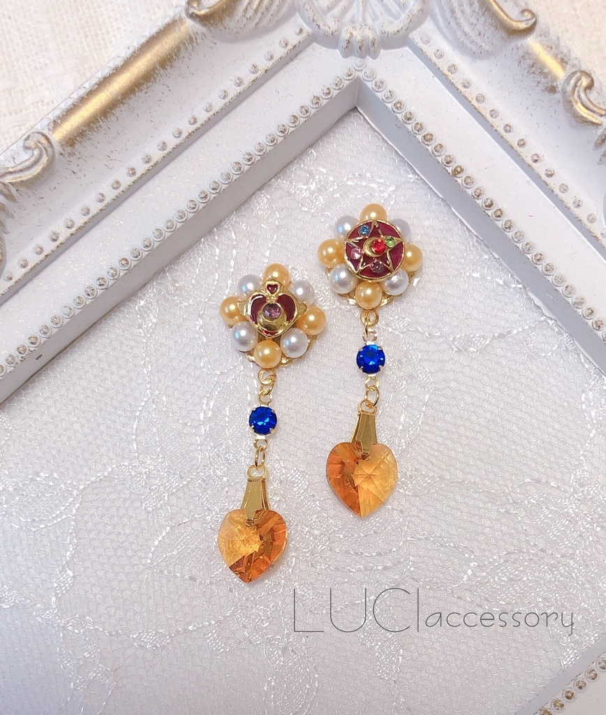 【セーラームーン】スワロフスキーピアス