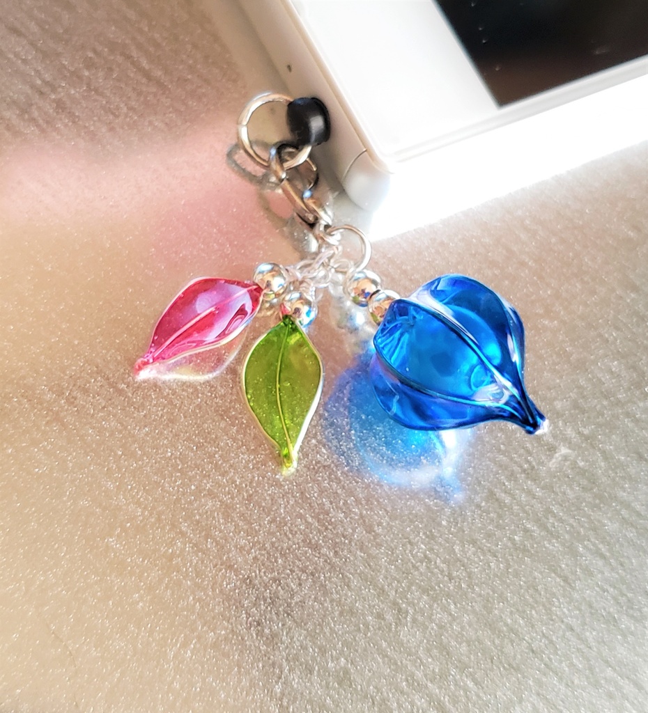 鬼灯チャーム(イヤホンジャック付き)