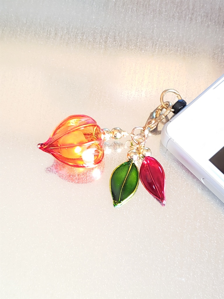 鬼灯チャーム(イヤホンジャック付き)