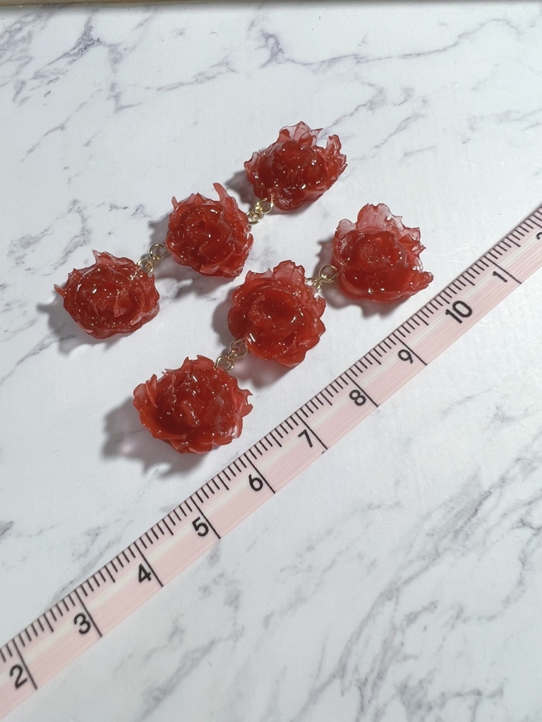 ローゼンメイデン 真紅 イメージ ピアス/イヤリング