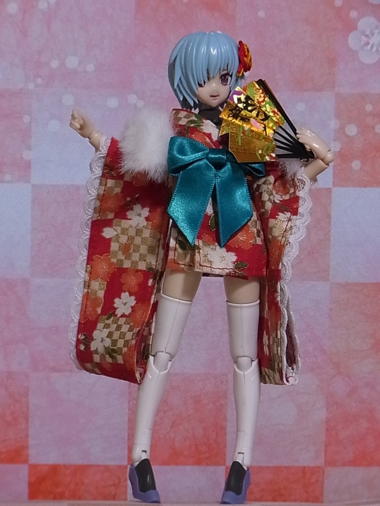 花魁風ミニ丈振り袖🌸変わり市松金彩桜🌸1/12サイズ ドール服 布服