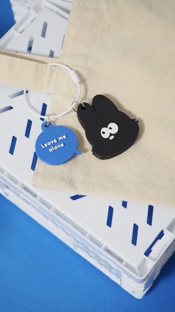 黒うさぎキーホルダー