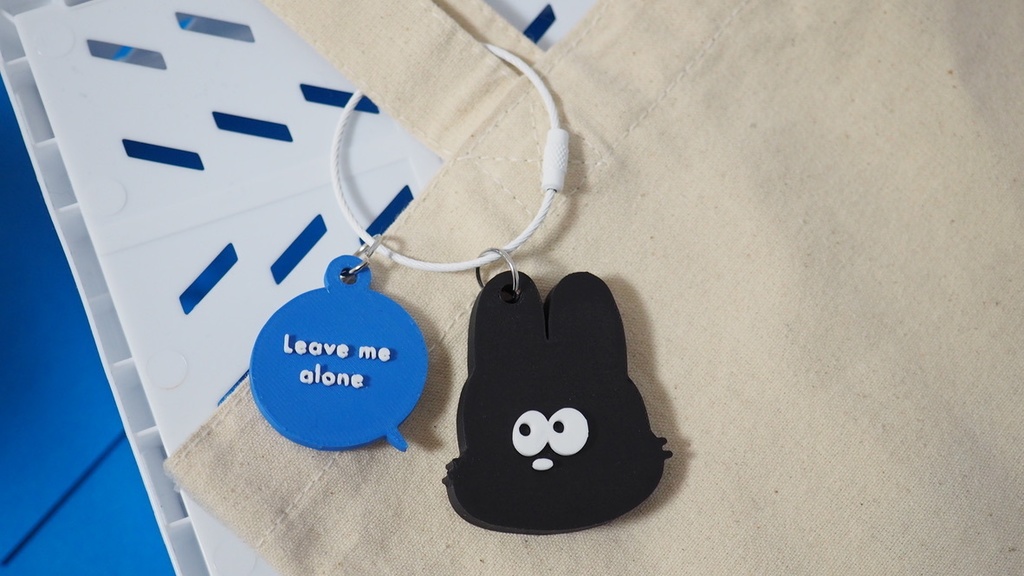 黒うさぎキーホルダー