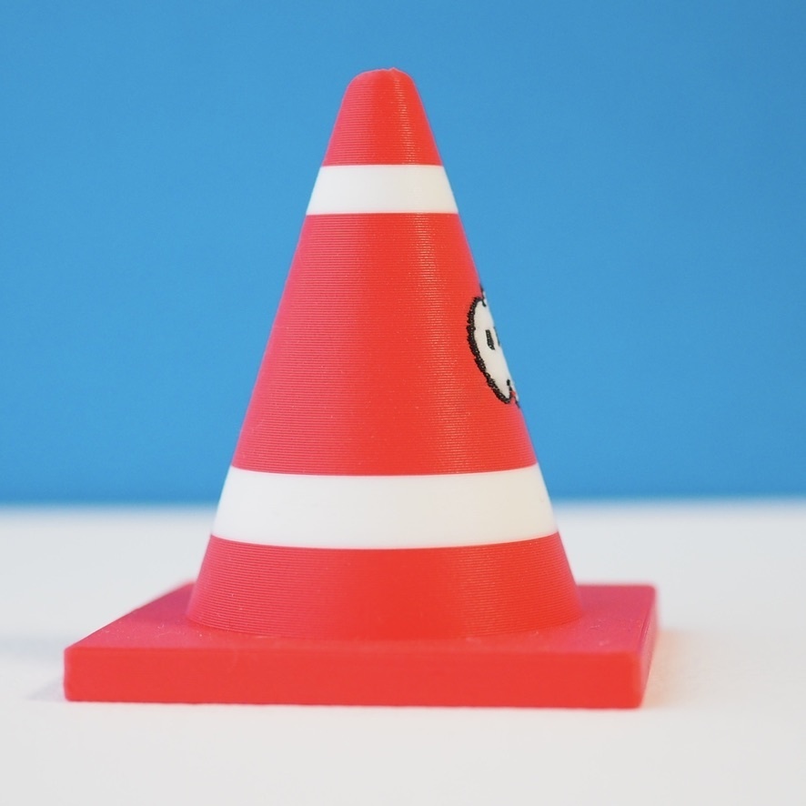 三角コーンくん