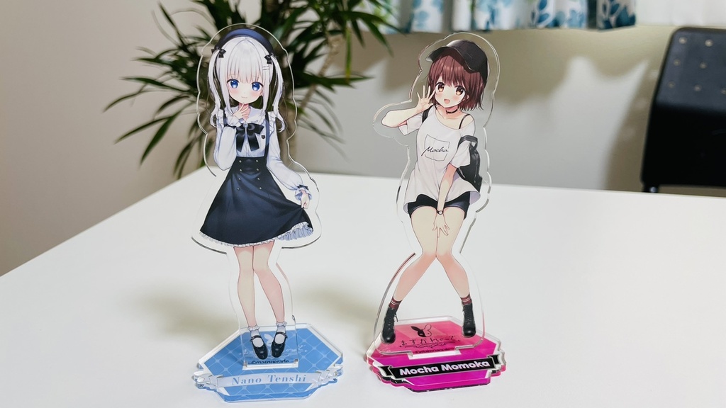 【サイン&キスマーク抽選付き】『ますかれーど』<描き下ろし私服イラスト>等身大タペストリー&アクリルフィギュア スペシャルセット@完全受注生産