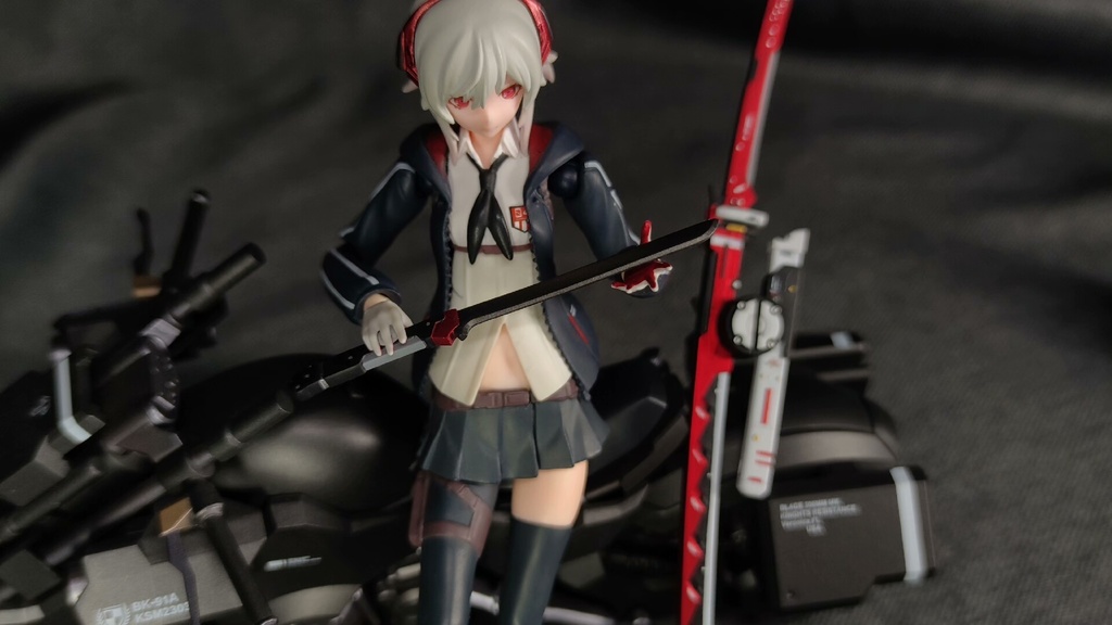 【夜煌】1/12スケール ルシア・深紅ノ影 刀 メガミデバイス 武器パーツ