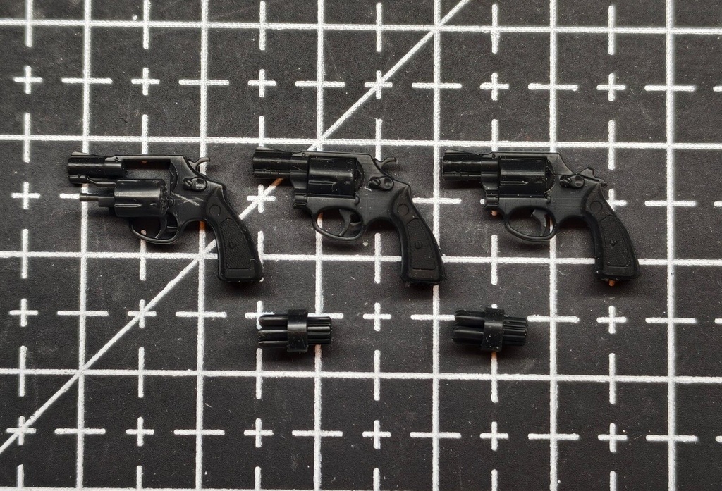 【S&W M36】1/12スケール　リボルバー