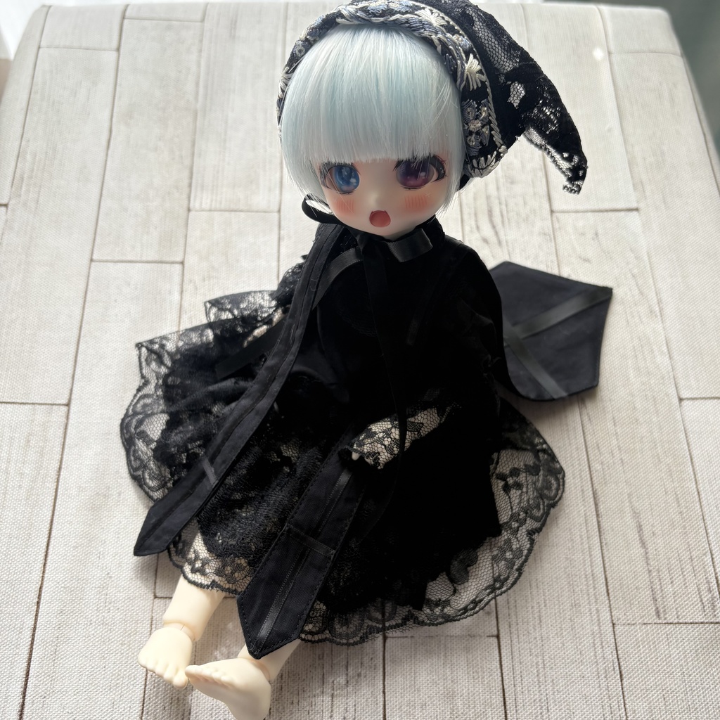 ゴシックワンピースセット　22cmドール、tinyfox1/6サイズ