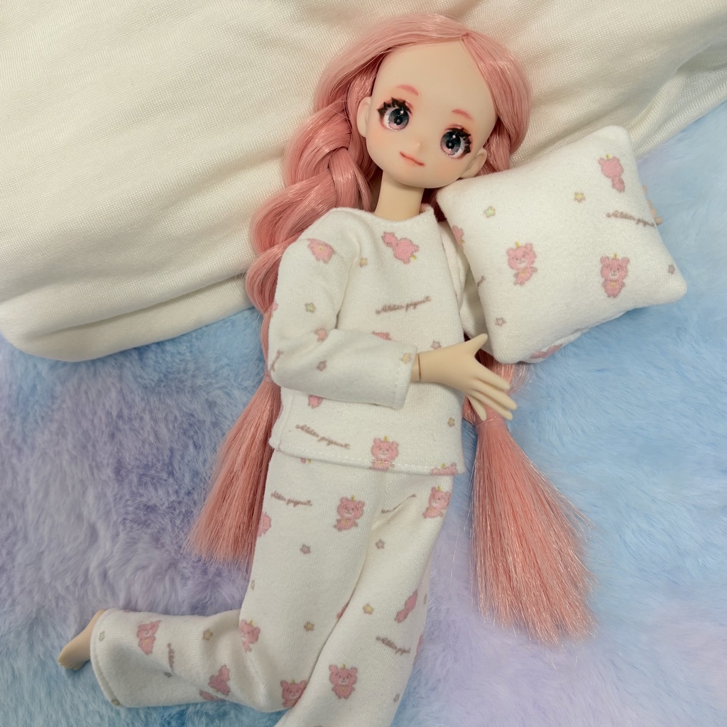 もちもちパジャマ　22cmドールサイズ