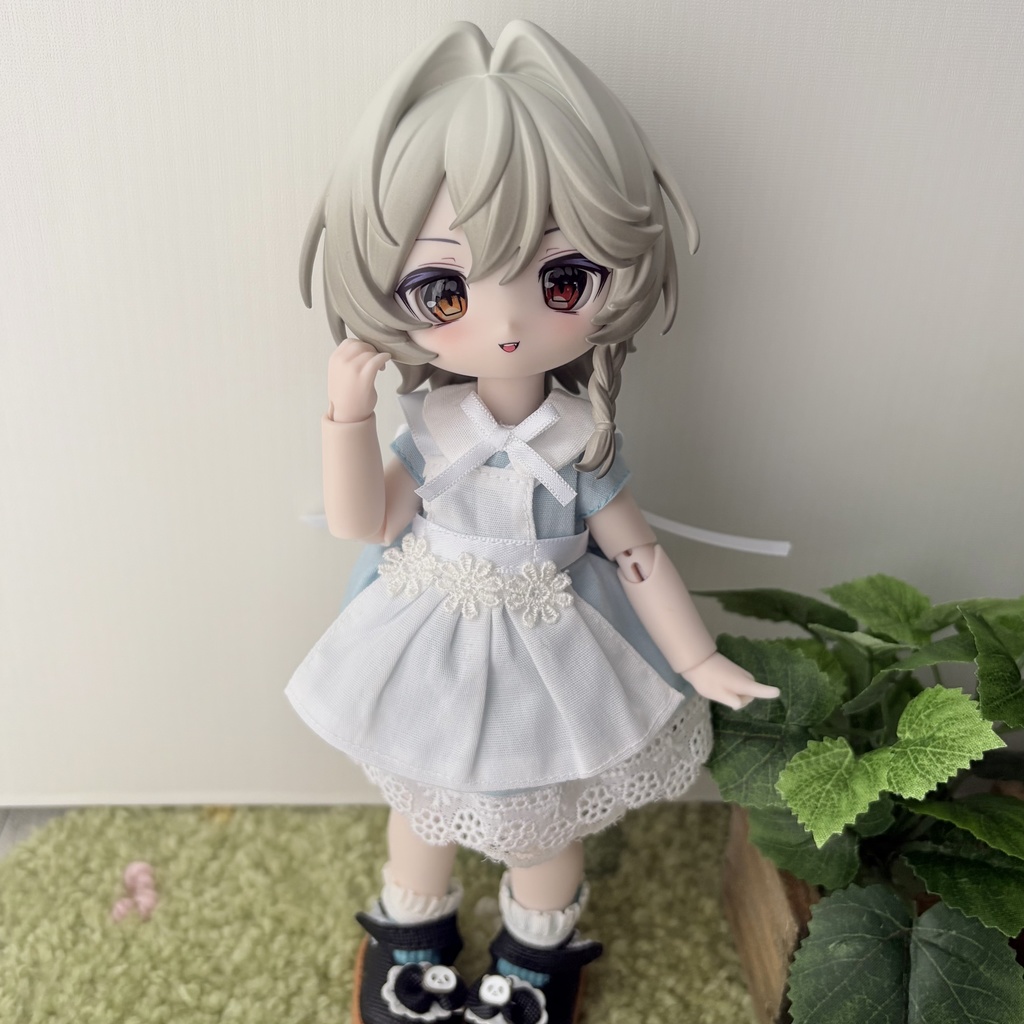 水色ワンピースとエプロン　ハルモニア・ボニーバニー6サイズ