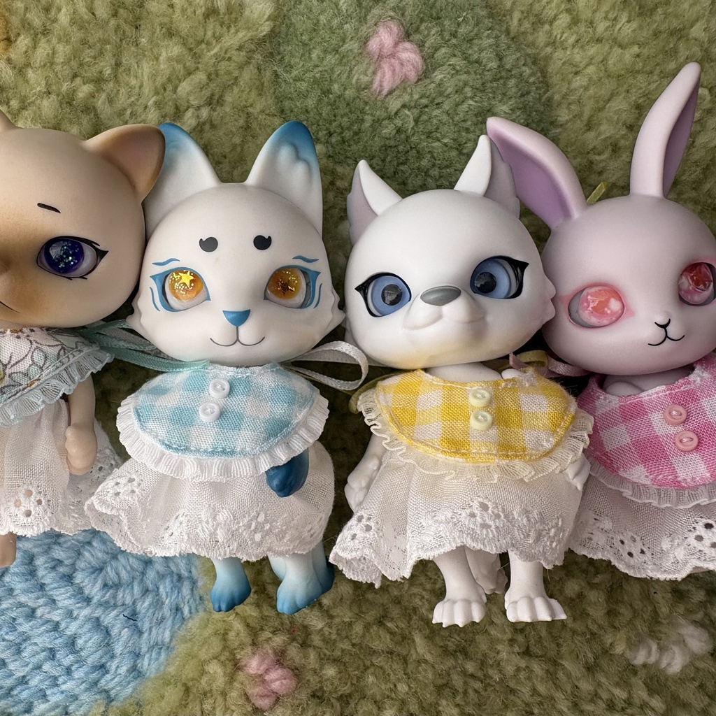 フリルたくさん豪華ワンピース　カプセルドールサイズ