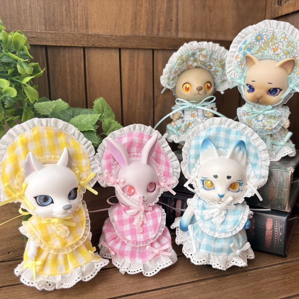 フリルたくさん豪華ワンピース　カプセルドールサイズ