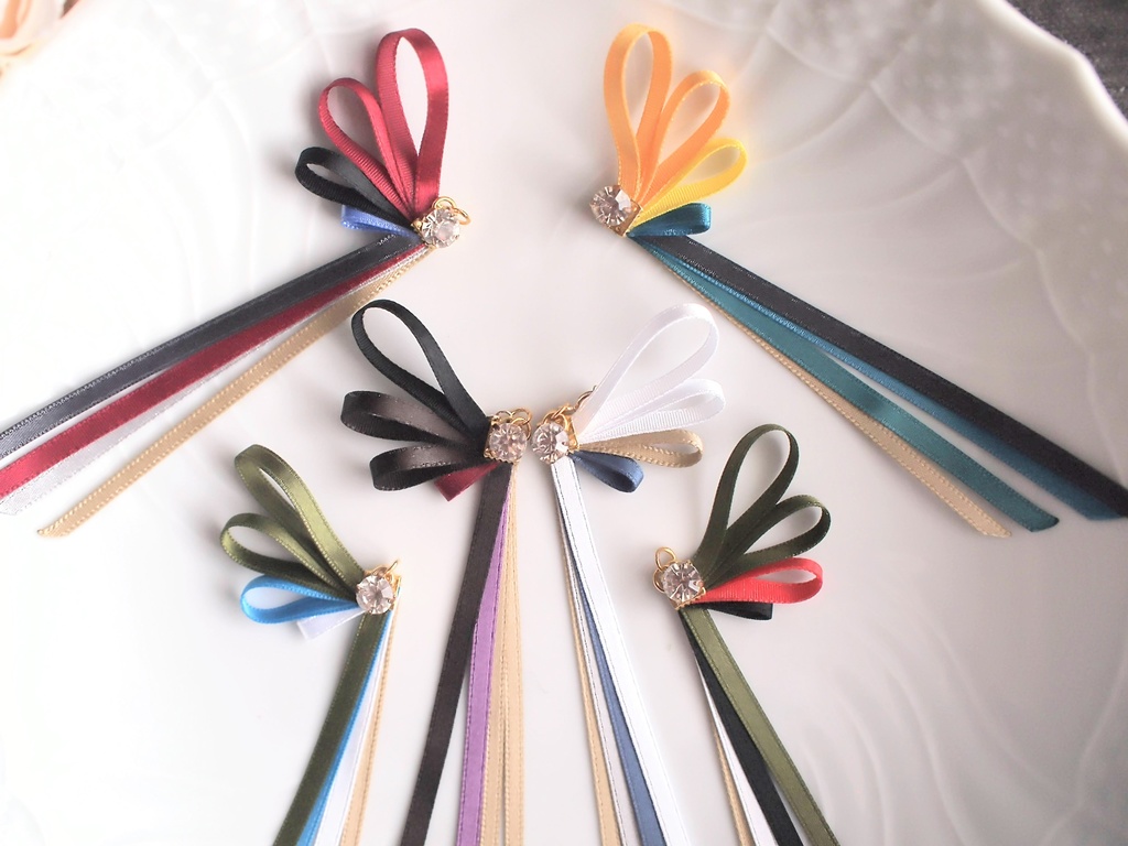 鶴丸国永 大倶利伽羅 松井江 豊前江 浦島虎徹 日向正宗 【刀蝶の絹飾り】マスクリボンorピアスorイヤリング