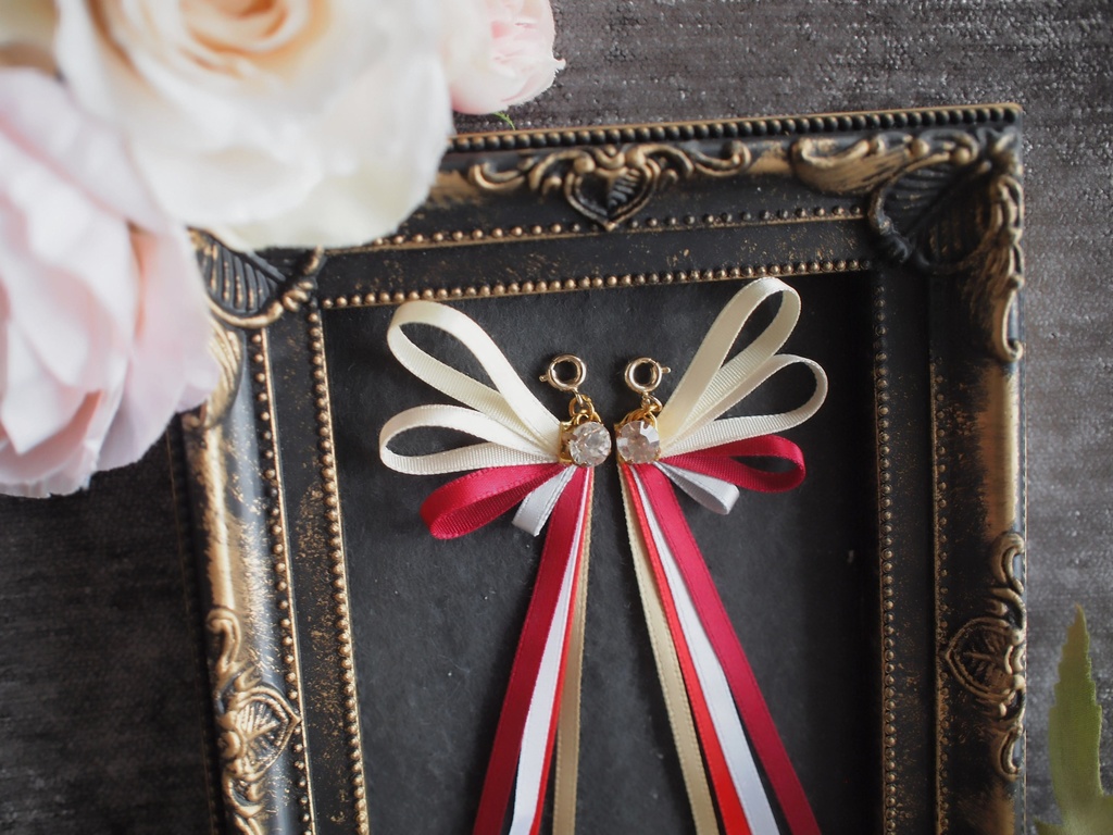 一文字則宗 南泉一文字 山鳥毛 日光一文字 姫鶴一文字【刀蝶の絹飾り】マスクリボンorピアスorイヤリング