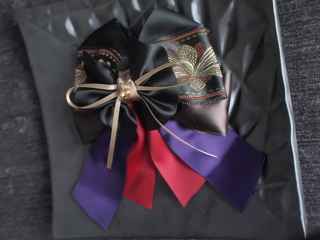 鶴丸国永 大倶利伽羅【夢見蝶の絹飾り】ペンラリボンorバッグチャームorヘアアクセ