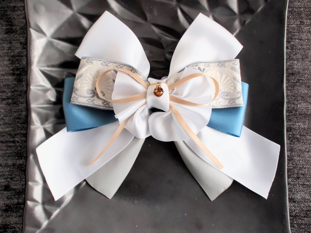 鶴丸国永 大倶利伽羅【夢見蝶の絹飾り】ペンラリボンorバッグチャームorヘアアクセ