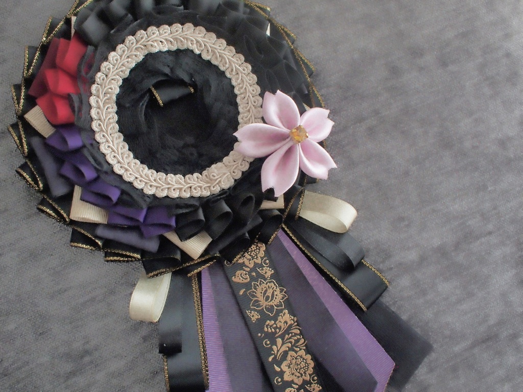 鶴丸国永 大倶利伽羅 【雛菊桜のロゼット】