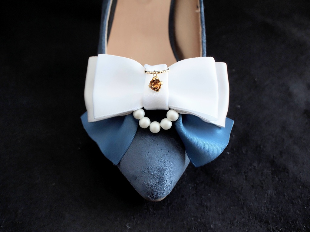 鶴丸国永 大倶利伽羅 【蜂鳥の絹飾り】バッグチャーム、ペンラリボン、ブローチ、シューズクリップetc.