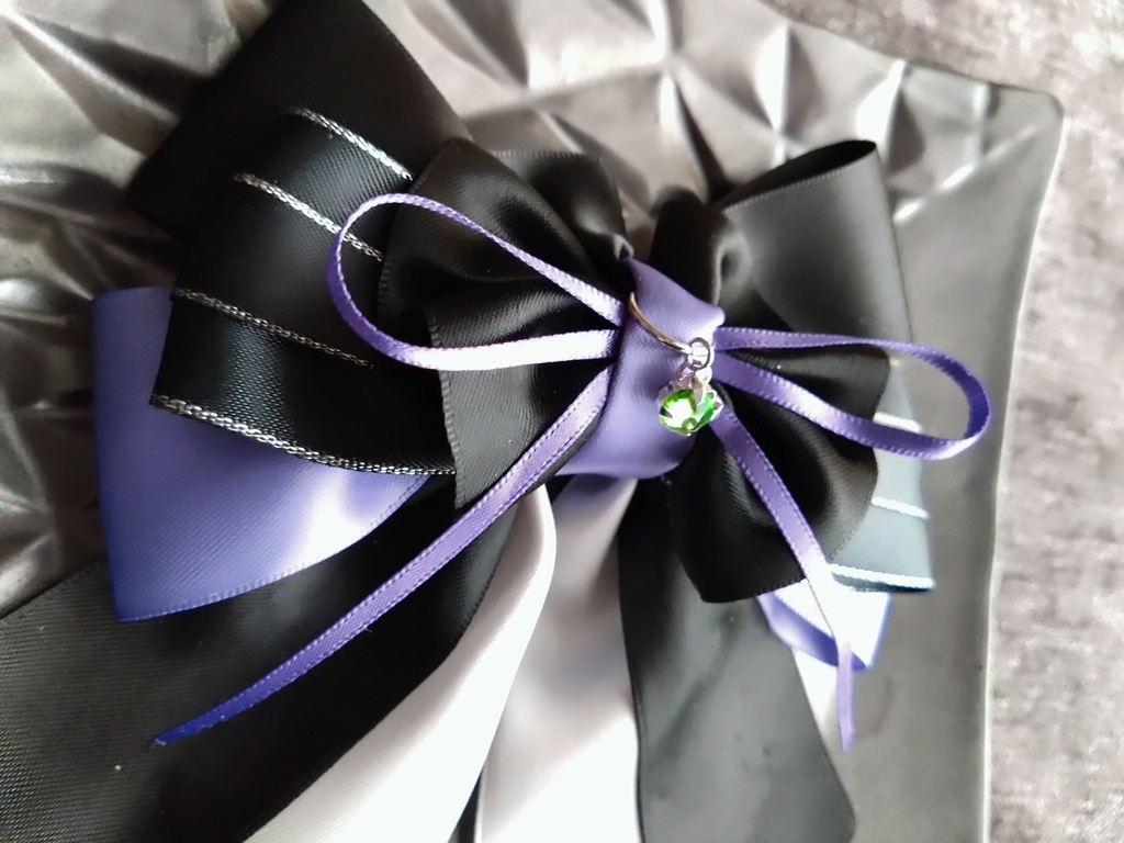 水心子正秀 大典太光世 【夢見蝶の絹飾り】ペンラリボンorバッグチャームorヘアアクセ