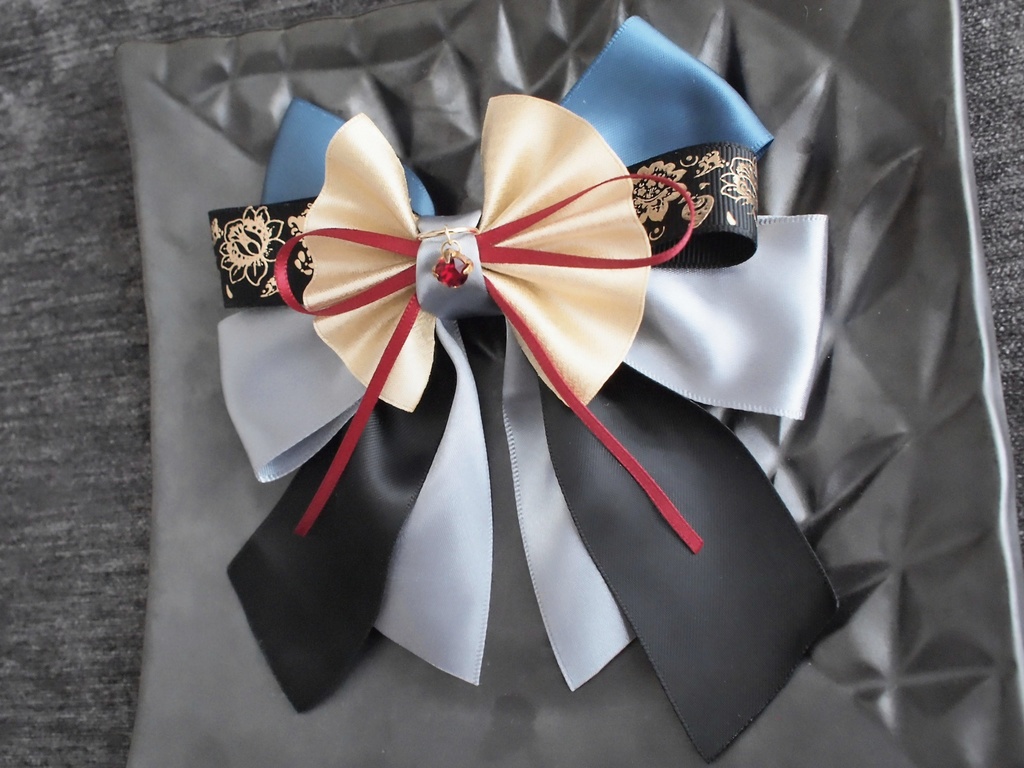 水心子正秀 大典太光世 【夢見蝶の絹飾り】ペンラリボンorバッグチャームorヘアアクセ