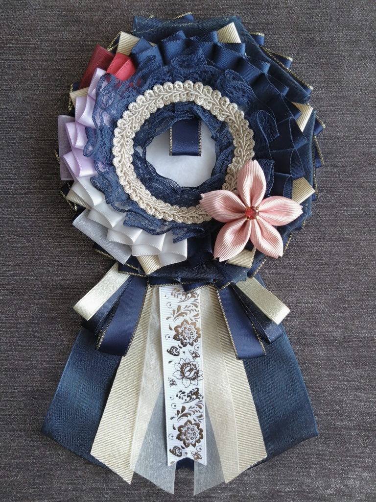 山姥切長義 へし切長谷部 鬼丸国綱 一期一振【雛菊桜のロゼット】