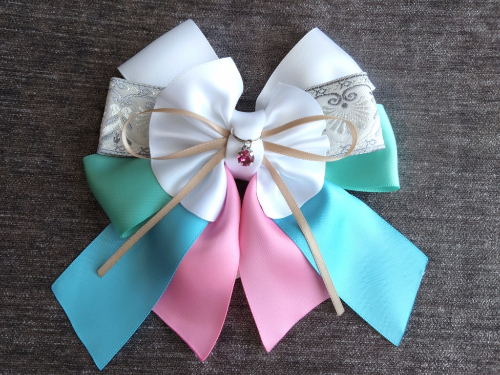 源清麿 膝丸 物吉貞宗 小狐丸 御手杵 巴形薙刀【夢見蝶の絹飾り】ペンラリボンorバッグチャームorヘアアクセ