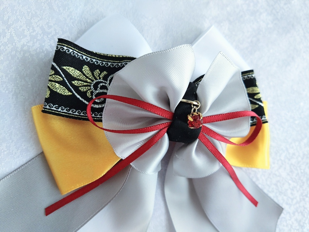 源清麿 膝丸 物吉貞宗 小狐丸 御手杵 巴形薙刀【夢見蝶の絹飾り】ペンラリボンorバッグチャームorヘアアクセ