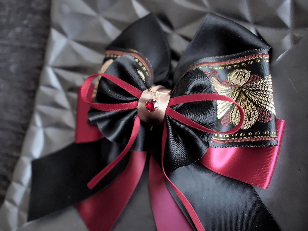 三日月宗近 加州清光 蜂須賀虎徹 鶴丸国永 水心子正秀 大包平 山姥切国広【夢見蝶の絹飾り】ペンラリボンorバッグチャームorヘアアクセ