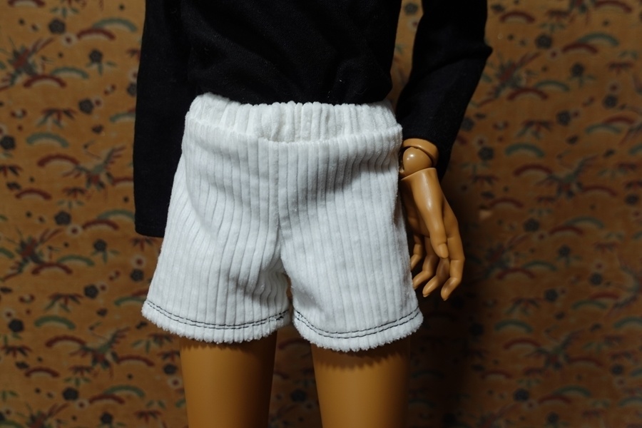 ホットパンツ（コーデュロイ ホワイト）