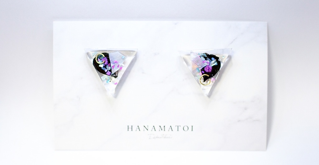 花纏｜三角ピアス