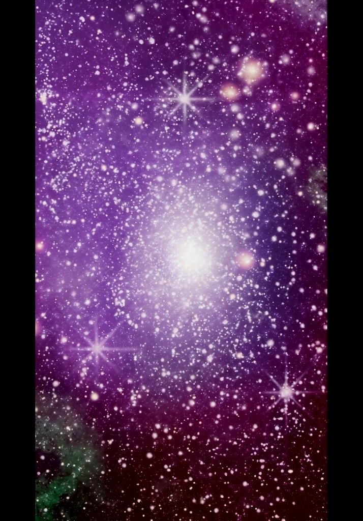 煌びやかな紫の光と幻想的な宇宙空間縦動画