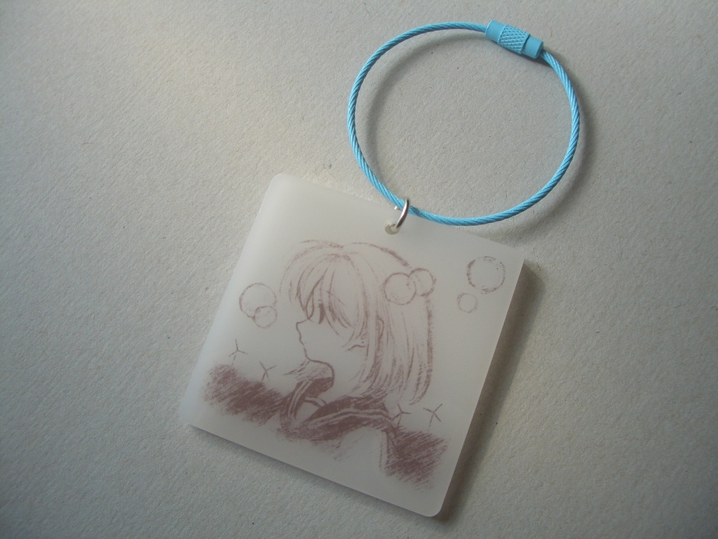 アクリルキーホルダー