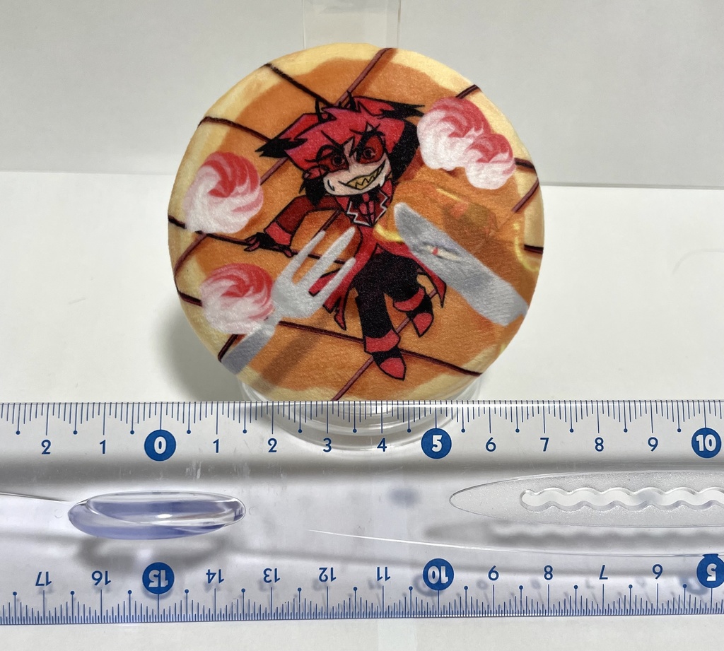 ルシアラふわふわパンケーキ缶バッジ