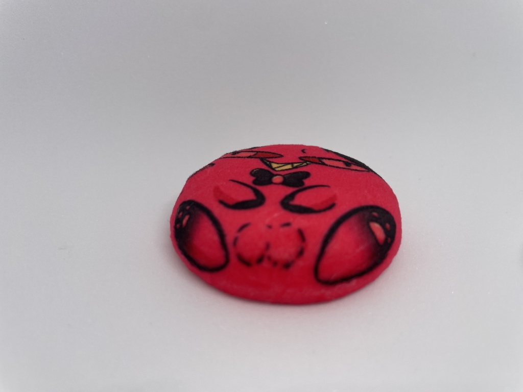 手のひらサイズアラ猫ふわもち缶バッジ